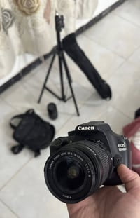 كامره كانون 1200D+زوم 75-300+ستاند 450 الف للاستفسار ع الرقم 077041891...