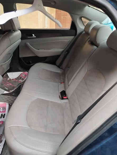 السلام عليكم 
هونداي سوناتا 
موديل 2017
فول مواصفات 
فتحة سقف سلايد روف
كشن كهرباء وهيتر 
شاشة كبيرة شاشة اعطال 
حساسات 
كامرة دوارة 
رادار جانبي 
كشنات جلد 
شاشة اعطال 
السيارة جاهزة للاخير ماناقصها كلشي ماشية 84 
حادثها فقط جاملق سكن وربع البنيد 
السعر (135) وبها مجال بسيط 
مكانها بغداد الراشدية 
رقم الهاتف  (***********) بغداد
