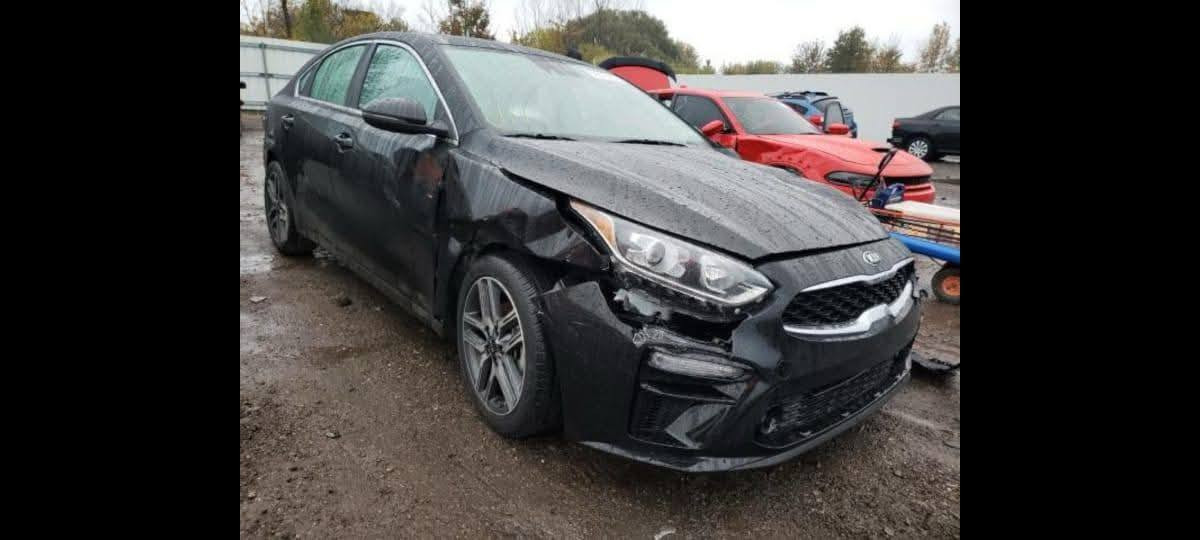 تحيه طيبه السلام عليكم
كيا فورتي 2021 EX

فول مواصفات  
مكينة 2000 دوش 

جديد عل ايدي 

مآل بيت ماشتغل بيها 

ماشبه 59 ميل 

مصفره ملاحظة بيها منظومه غاز 

انكر سلف اطلع شارع 

رقم بغداد باسمي تحويل مباشرة سنويه 2027

السعر 144  ورقه وبيها  مجال بسيط 

اي استفسار 

***********

مكان بغداد حي جهاد
