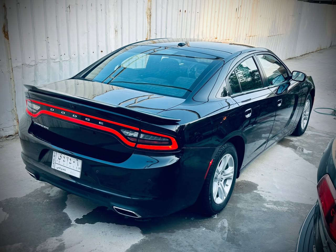 للبيع جارجر موديل  2022 اصل رقم بغداد sxt الفئه مالته مكينه 3600 ماشيه 33 مايل السيارهجزيده بمعنى الكلمه بدون قطرة صبغ حادثه بس بارد بالجاملغ الامامي فقط مكفوله من الشخط والبارد  .. اليحب ادزله صور الحادث عل واتساب م***********
