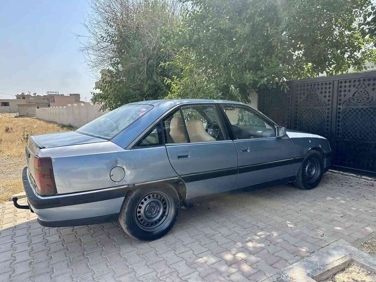 للبيع اوميكا مديل 91 شرط تحويل و سنوية جديد لحد 2029 وبيها بطاقه بانزين سياره حلو نضيف سعره 35 وبي مجال قليل مكاني ليلان 
***********

