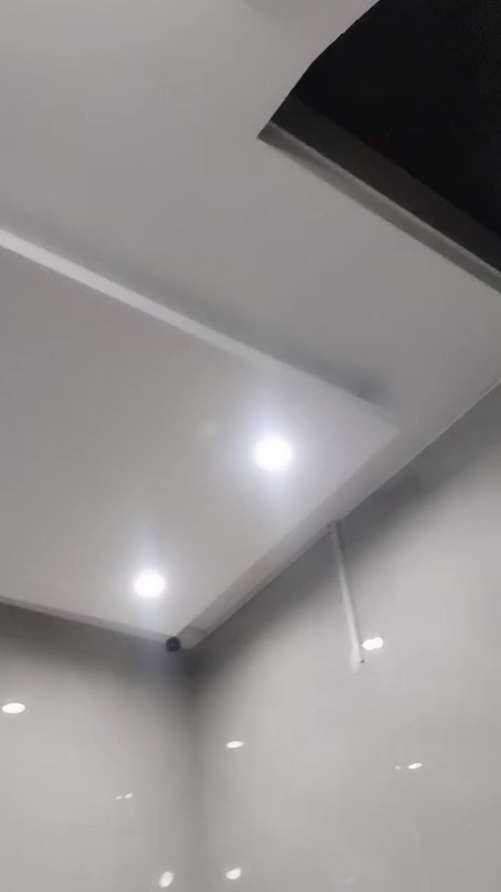 السلام عليكم
شقة تتكون من  غرفتين وصالة ومطبخ وصحيات للايجار التجاري فقط وليس سكن
الموقع الغربي قرب حسينية ال غريب
للاستفسار الاتصال على الرقم *********** // ***********
