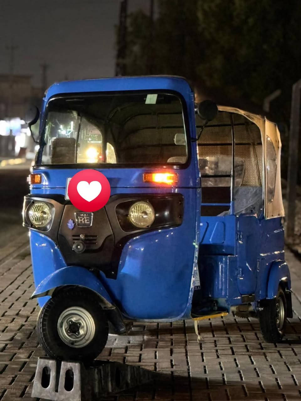 السلام عليكم تكتك البيع موديل 2022 تكتك كفالة عامه السعر 10مليون او بيه مجال شي قليل حك جيه رقم او سنويه بسمي تحويل ثاني يوم المكان بغداد الدوره ابو دشير مقابيل علوه الرشيد رقم *********** او رجان المو شراي لا يتصل
