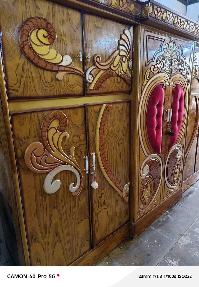 غرفة ٦باب طابق واحد نضافتها 90/100كاملة اي نقص مابيها مكان بغداد فلكة حي النصر سعر ٥٥٠ يوجد توصيل ***********
