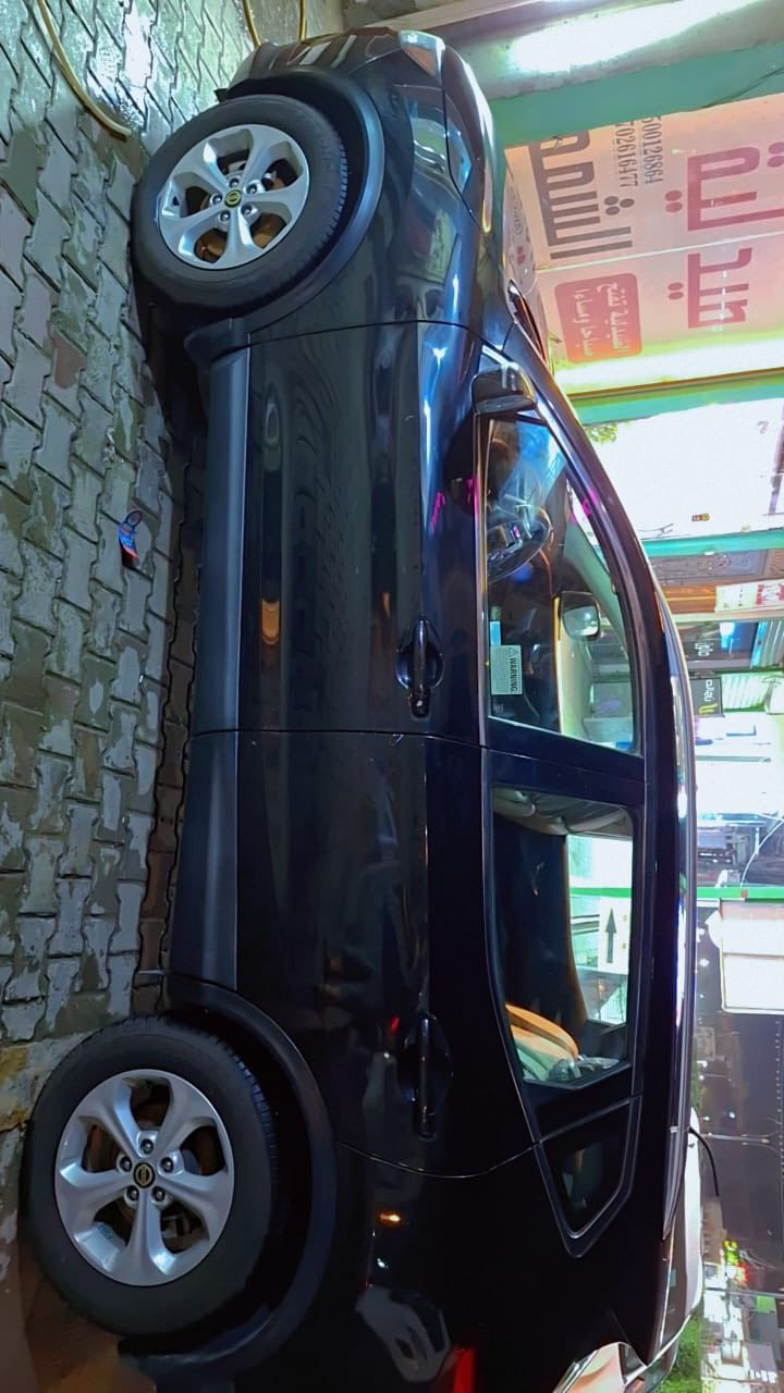 روج سبورت SV وارد أمريكا – للبيع
السيارة لون أسود، 

رقم بغداد باسمي 

السنويه 2026 تنتهي 

فئة SV، اقتصادية ومريحة 

محرّك 2.0 لتر  ونظام CVT اقتصادي.

– تشغيل بصمة + دخول ذكي

– شاشة معلومات + كاميرا خلفية

– نظام تبريد قطعتين

– مواصفات أمان كاملة (ABS – Airbags – Traction Control)

– نظام Eco 

– حساسات وإلكترونيات بحالة ممتازة

– صيانة منتظمة وسيارة جاهزة للاستخدام

حادث باب خلف السائق تعمير جاملغ الخلفي اخذها سونار واقتنع وشوف 

تخم تاير اصلي ياباني جديد 

السيارة نظيفة من الداخل والخارج، وما تحتاج أي صرف.

السياره ماشيه 130كم حقيقي 

السعر 165 ورقه بلاش البلاش 

للاستفسار الاتصال عادي وواتساب 

***********
