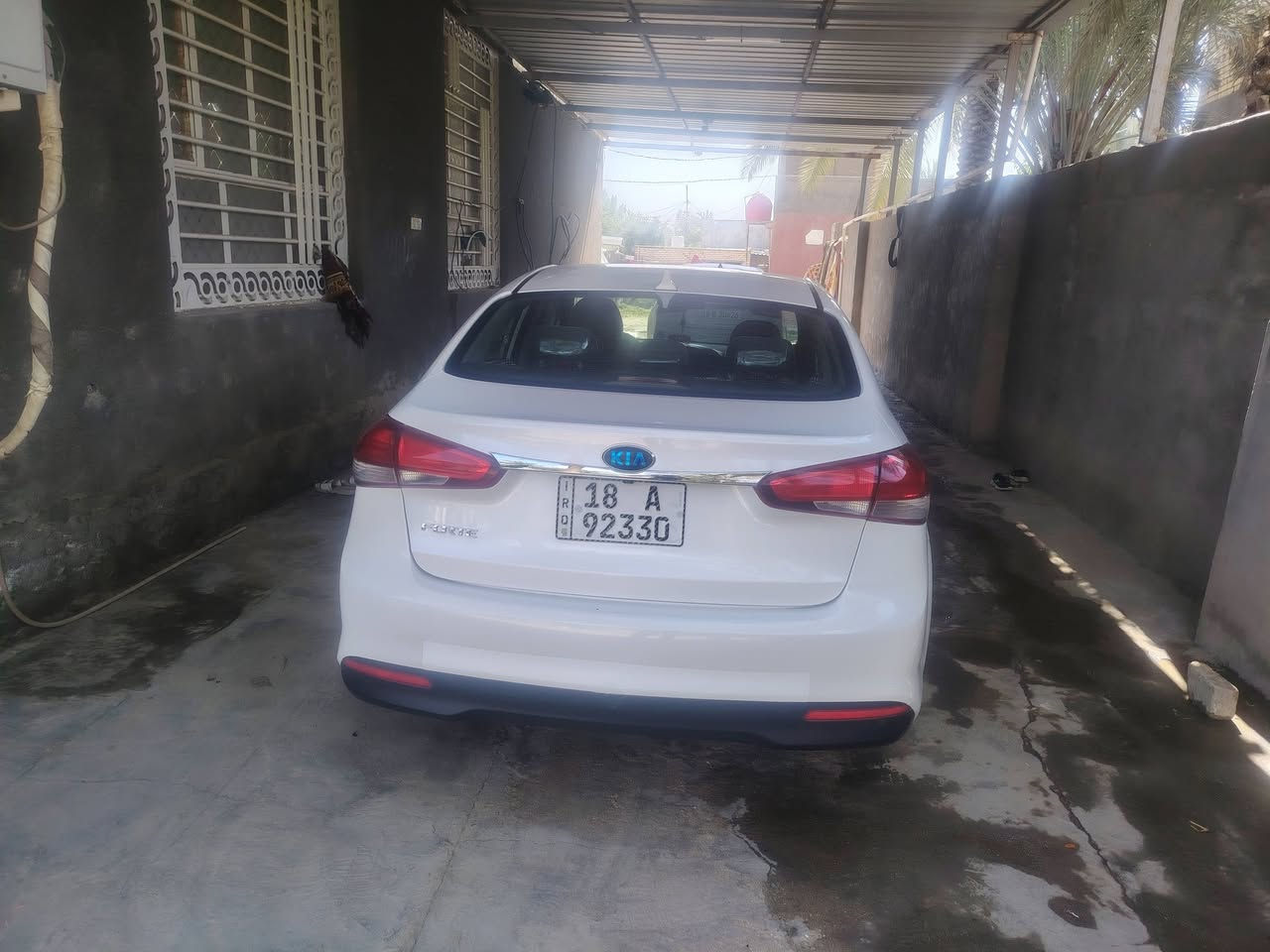 فورتي موديل 17 .ماشيه 99 محرك دوش كير ..اي تي.. حادثها بنيد فقط سياره جديده جيس. مكان بابل حله 130$ ***********
