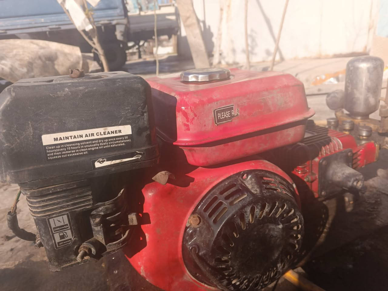 من رخصه الادمن اخوان مرشه طبعا ممشتغله هواي جديده بس حاليا رونهه صارعالي لان متروكه مره وحده شغلتهه مكانهه بغداد حي العامل شارع السكلات *********** ٥٠الف
