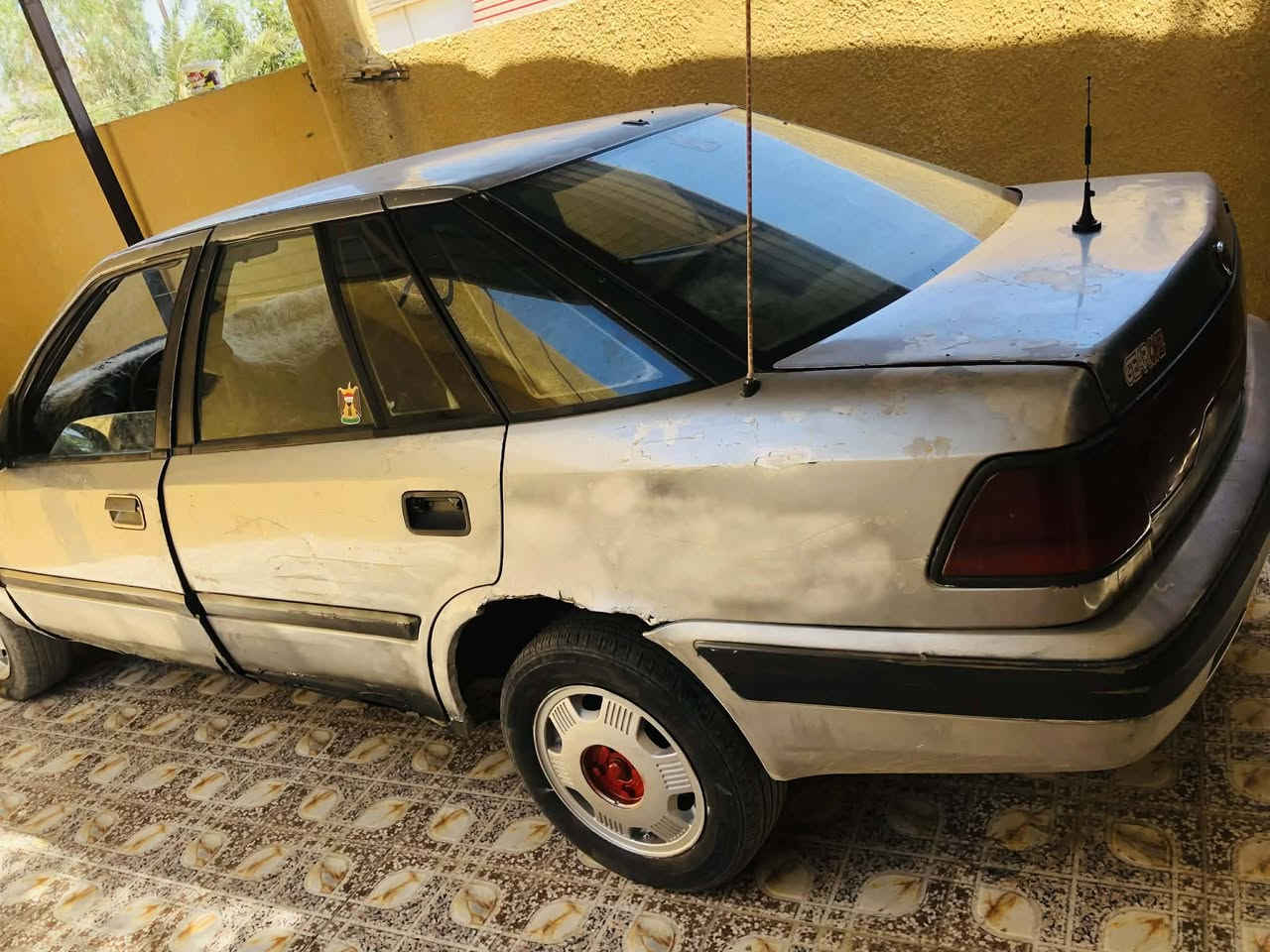 اسبرو موديل ٩٦ سنويه ساقطه شرط التحويل
تخم تاير 
كهربائيات كامله 
بلاديه لاطخه ولاضربه
صدر جديد مشتغله
السعر ١٥ ورقه مكاني ديالى الغالبيه ***********
