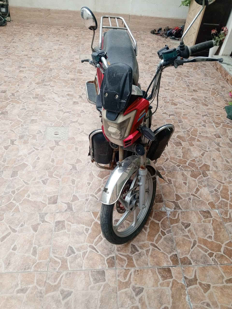 ماطور هارلي للبيع نضيف نقص بطاريات فقط السعر 250
***********
