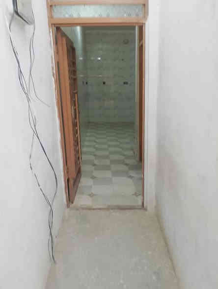 🏡✨ للبيع بيت حديث في كربلاء بناء في منطقة الشبانات / البزل الثالث ✨🏡

🔹 المساحة: 50 متر
🔹 الطابق الأول يحتوي على:

استقبال

صالة واسعة

حمام داخلي

حمام خارجي

🔹 الطابق الثاني يحتوي على:

غرفة كبيرة (مأسس ومهيأ)

🔹 مميزات إضافية:

كامل سيراميك

بناء حديث

عقد 117

💰 السعر: 26 مليون (بيه مجال)

📞 للاستفسار والاتصال: ***********

✅ بيت جاهز للسكن بسعر مناسب وفي موقع مميز! كربلاء
