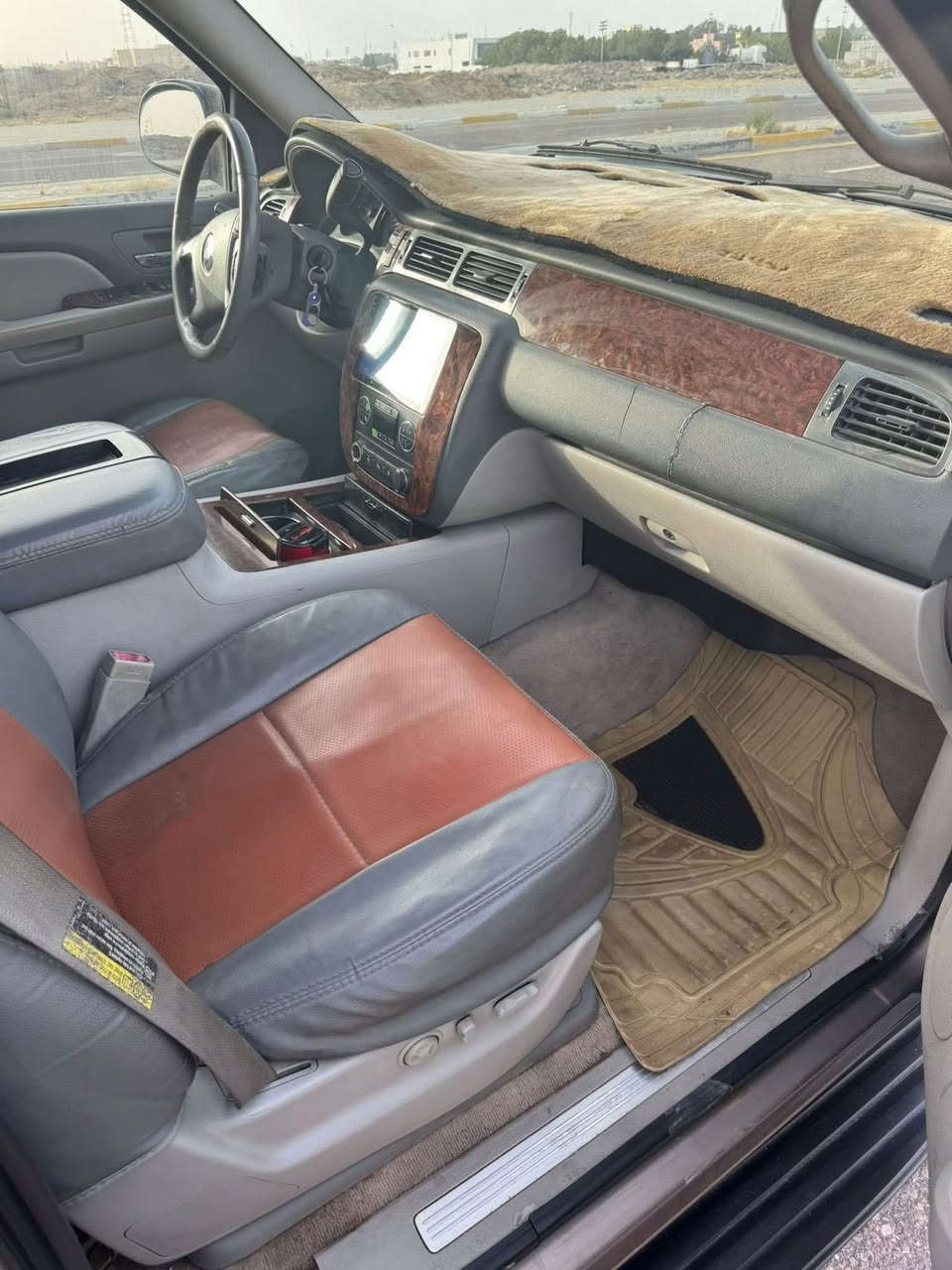 للبيع تاهو 2009 LTZ فول مواصفات تشغيل عن بعد فتحه مواصفات ل LTZ السياره مكفوله من الكص والانتربول والعشاير للبيع او للمراوس مكاني بصرة ***********
