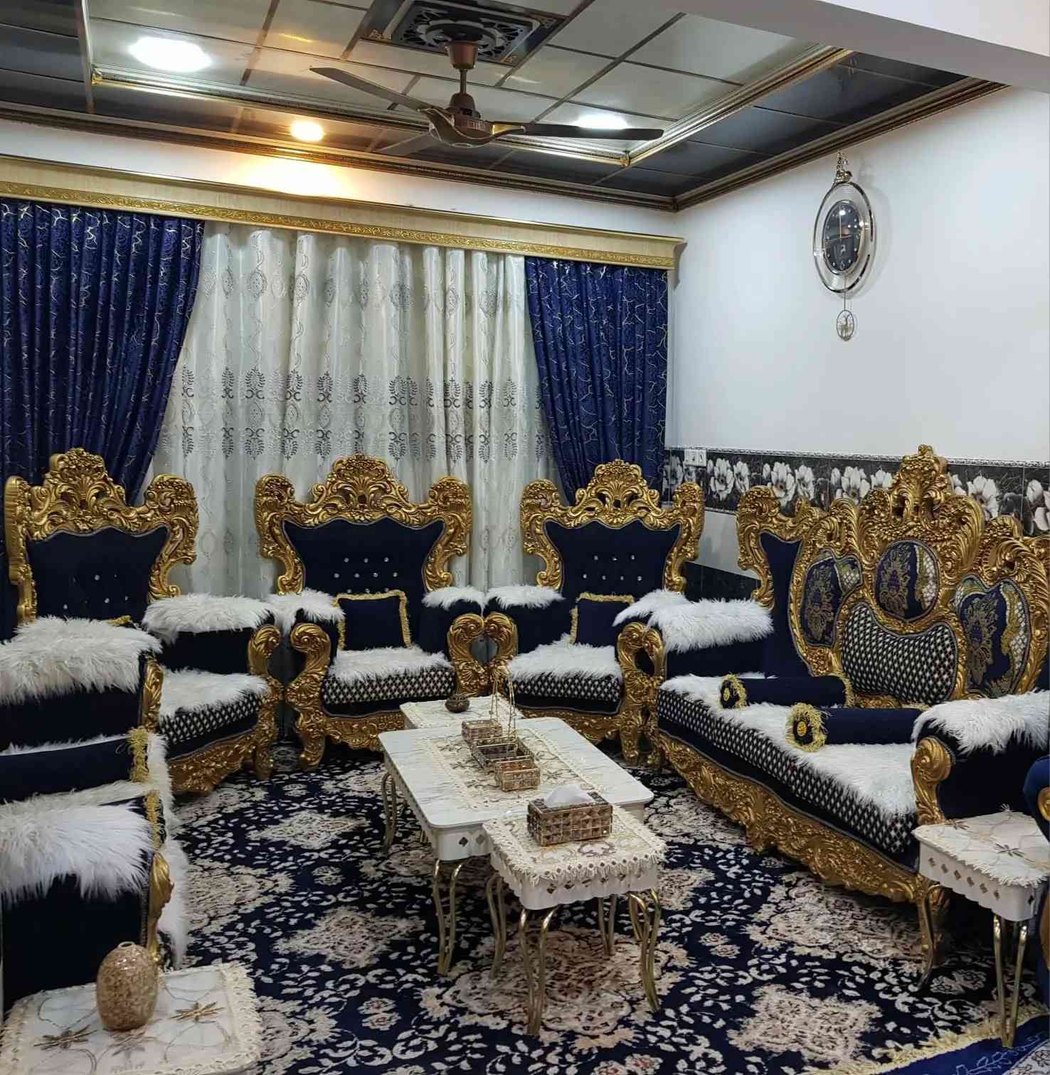 طخم قنبات ملكي مطعم بالذهبي ١٠ مقاعد خشب زان ثقيل حيل  فول نظافة مع طبلات ذهبية طخم كامل ب850 بيهم مجال  مكانو موصل حي الصديق


**إذا كنت صاحب هذا الإعلان وتريد حذفه لأي سبب، رجاءا أرسل رسالة إلى الدعم الفني**