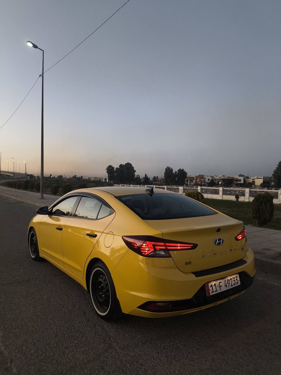 السلام عليكم
النترا موديل 2020 مكفوله كفاله عامة من كلشي لا شاصي ولا لغد
الضرر جاملغ اليمين ونفسه راجع السياره كود وأحد
 فول مواصفات 1/1  
كير Atm
فتحة سقف+رادارت + نقطه عمياء+تحديد مسار 
كشنات هيتر 
السياره لوك كلش نظيفه بمعنى الكلمه واحلى من الصور 
ماشيه 87
السياره بسم صاحب الرقم هوا  الشرعي اني (مكلف بنشر)
مكان السياره موصل/حي الشفاء
السعر 155 ورقه.
غير متواجد ع فيس ..اذا شراي اتصل ***********
