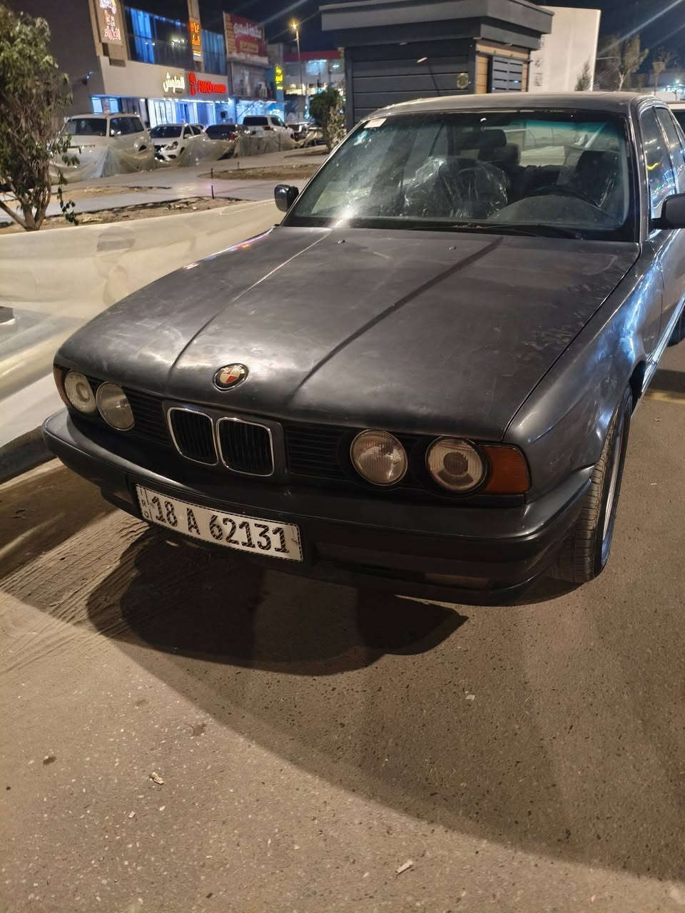 بي ام حلوه 525 مسكر فنوي سياره جديده كفاله عامه اي نقص ماكو سعره 45 *********** مكان  حله نادر
