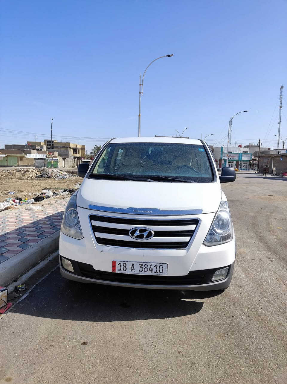 سيارة للبيع موديل 18 مسكر بلادي فول مواصفات مكينة لا بخار ولا تنقيص مصفرة هيه وضريبة  تحويل ثاني يوم مكفولة ما عدة شبر صبغ يم البك لايت الورة رقم بابل انكليزي 
***********
