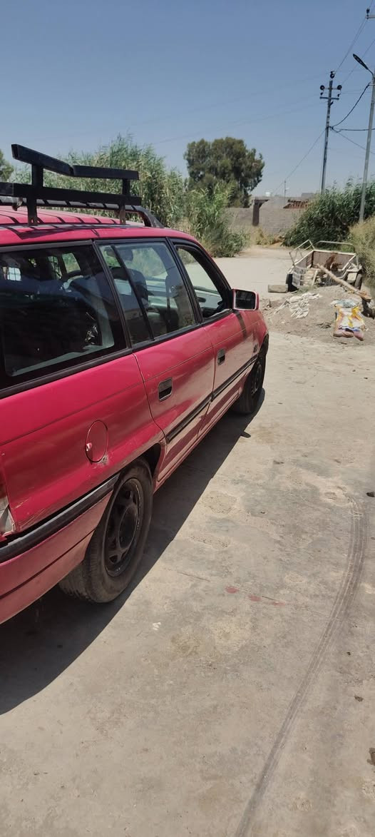 استرا للبيع موديل 92 مشروع وطني تحويلها بالموصل باسم الشخصي السعر 40 ورقه وضع شركه لا سبق لا تبديل دوسات شركه دوائر شركه كربون بنزين محرك اسم نفخ بيع مستعجل اتصال على الرقم ***********
