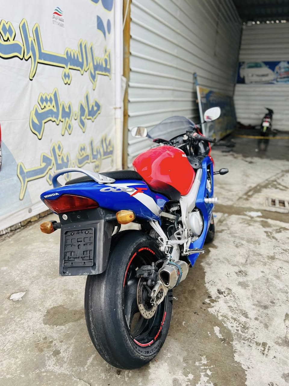 F4 600

سلام عليكم 

دراجه F4 600

كفاله عامه 

برغي ممفتوح 

زوج تايرات جلاتين 

السعر 20 وبيه مجال 

مكاني بغداد الحسينية 

للستفسار ***********
