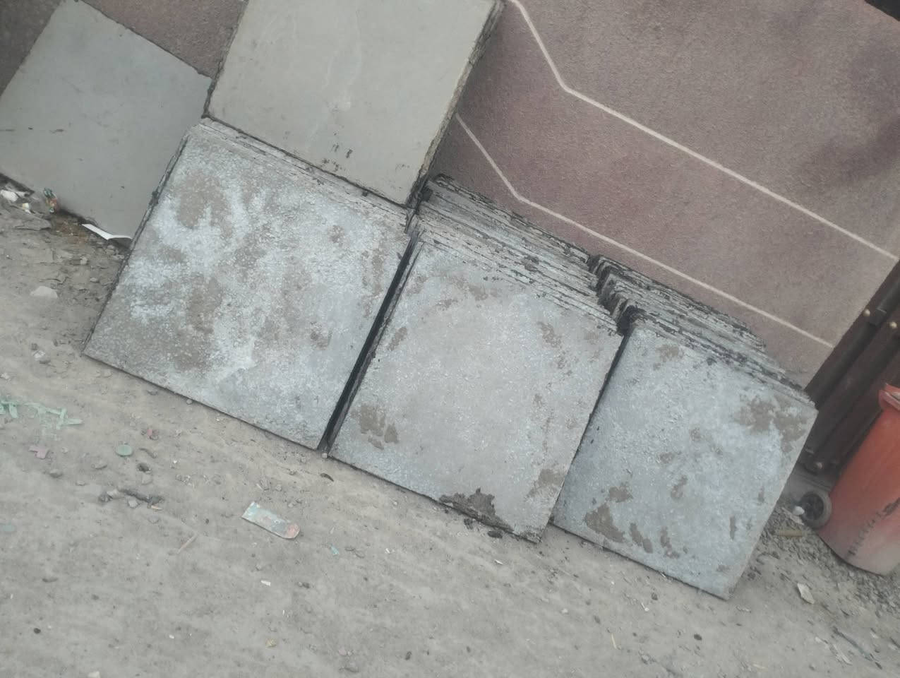 السلام عليكم شتايكر نضيف للبيع قطعه الف ونص ***********
