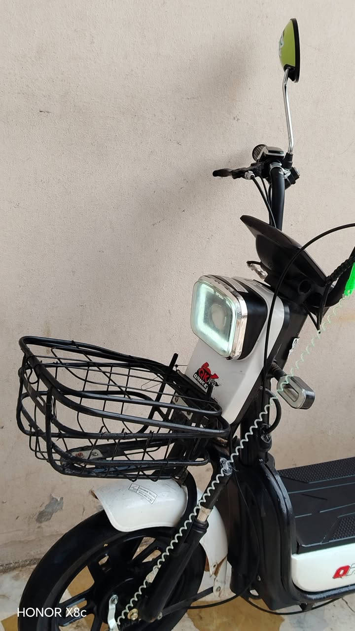 للبيع ماطور شحن  نظيف كلشي ما بي كلشي شغال مكان موصل أيسر حي المحاربين سعر 180


**إذا كنت صاحب هذا الإعلان وتريد حذفه لأي سبب، رجاءا أرسل رسالة إلى الدعم الفني**