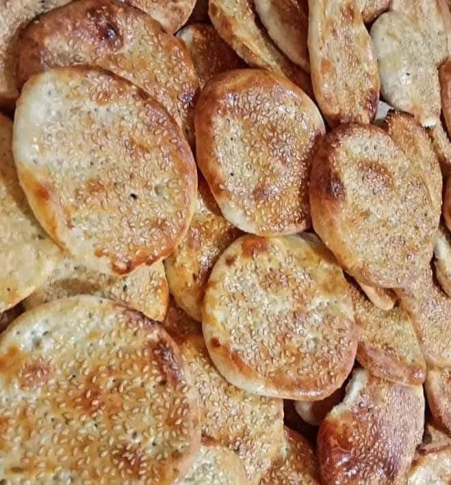 السلام عليكم ورحمة الله وبركاته 🌹
الي يحب يحجز كليجة باجر إن شاء الله، متوفرة كليجة حار على التنور بطعم لذيذ ومميز 😋
📌 الأسعار: 🔸 خفيفة: الكيلو 7 آلاف 🔸 تمر وحلقوم: الكيلو 8 آلاف 🔸 جوز هند وسمسم: الكيلو 8 آلاف 🔸 جوز: الكيلو 10 آلاف 🔸 مشكل: الكيلو 10 آلاف
📍 الموقع: العامرية 🚚 التوصيل داخل بغداد: 5 آلاف 🚚 التوصيل داخل العامرية: ألفين
للحجز والاستفسار مراسلتنا على الخاص أو واتساب: 📞 ***********
سارعوا بالحجز، والكمية محدودة 🌷 أهلاً وسهلاً بكم.

