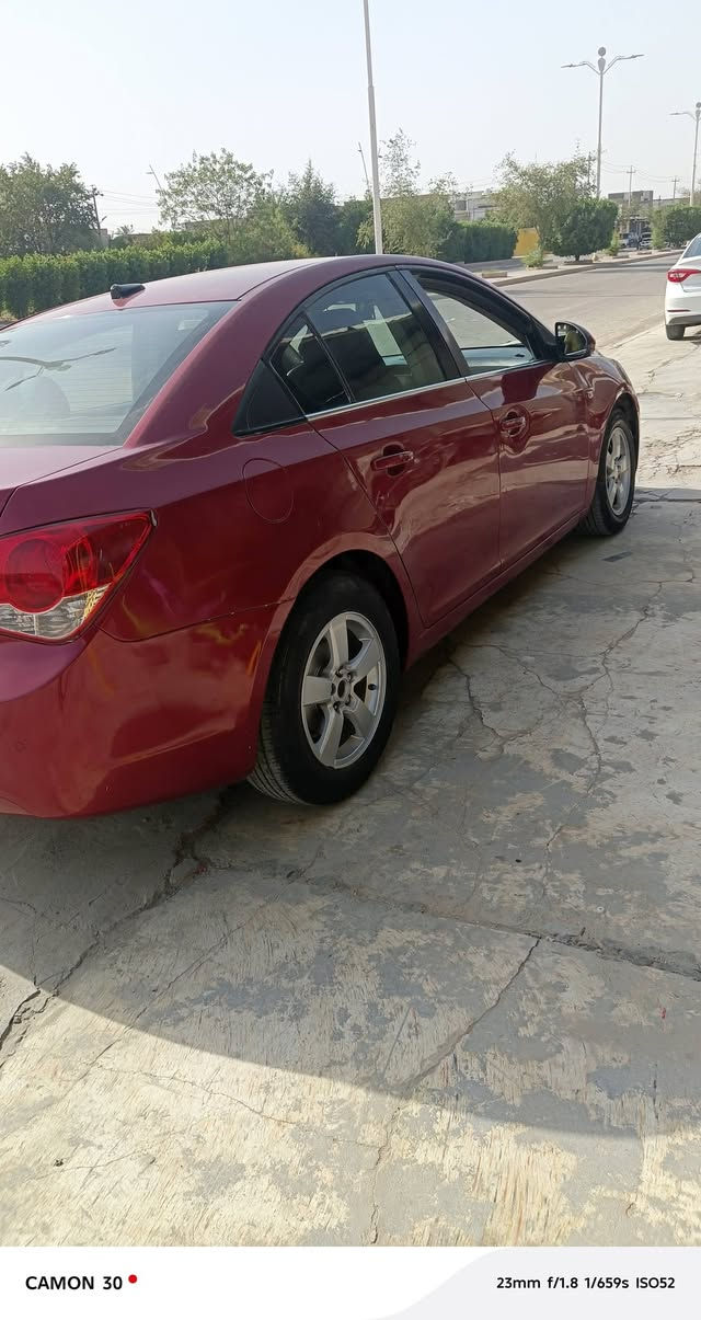 من بعد رخصه كروب شوفرليت للبيع موديل ٢٠١٣ وارد امريكي رقم بغداد بسمي تحويل ثاني يوم مصبوغة حزام علي ايدي فقط اثر شخوط كير محرك مكفول محرك شادله مال حاويه محرك ١٤٠٠ تيربو استفسار اتصال ***********  مكان فلوجه السعر٦٨ بيه مجال بسيط نقص غاز تبريد صدر امامي نقص قواعد دبل فقط باقي مكفول
