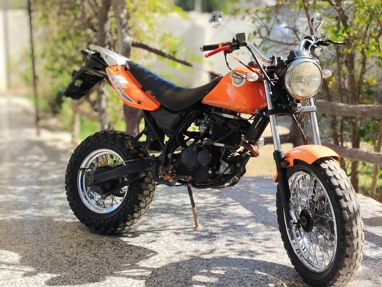 السلام عليكم
بيع او مراوس 
قفاز هايسونك كوري محرك 125 مكفول ما مفتوح كهربائيات كله شغاله السعر 600 بيها مجال أوراق مابيهاا مكاتبه فقط مكاني بغداد قرب بسمايا ***********
