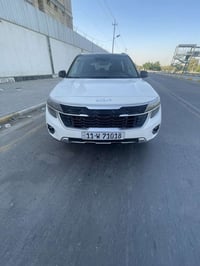 سياره سيليتوز. مديل 2021.   السياره.  تو كلر.  تحكمات. ستيرن.    مكينت...