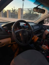 كيا سيراتو ٢٠٠٩ تبريد ثلج صدر امامي تعبان مابيهة اي نقص غير الصدر بيهة...