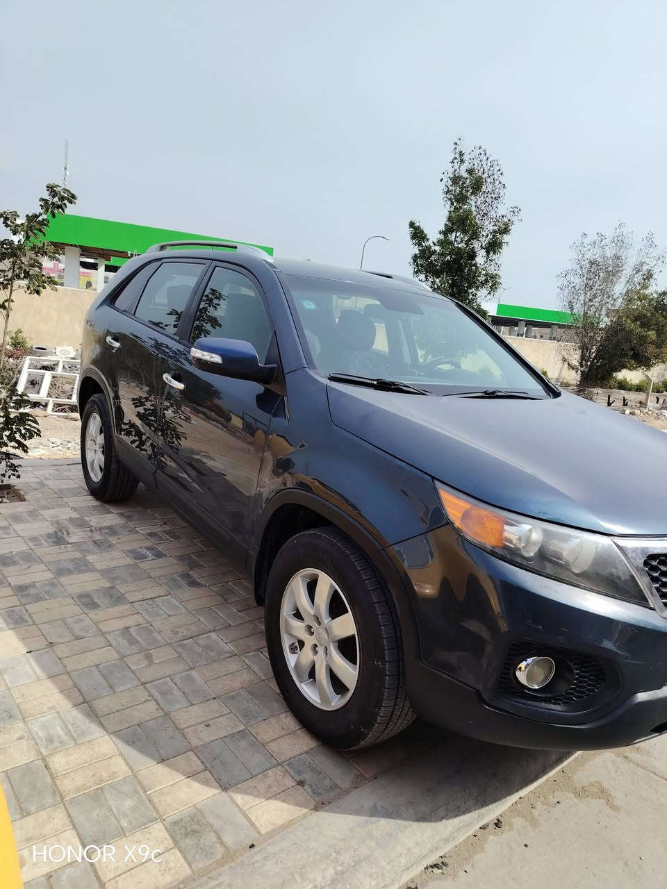 سورنتو موديل 2011 مكينه دوش السياره مابيه ولا قطعه فقط بارد قليل السعر 143 وبيه مجال مكان السياره كربلاء الاستفسار اتصال ***********
