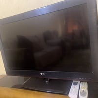 بلازما LG • ٣٢بوصة • الشعب عدن