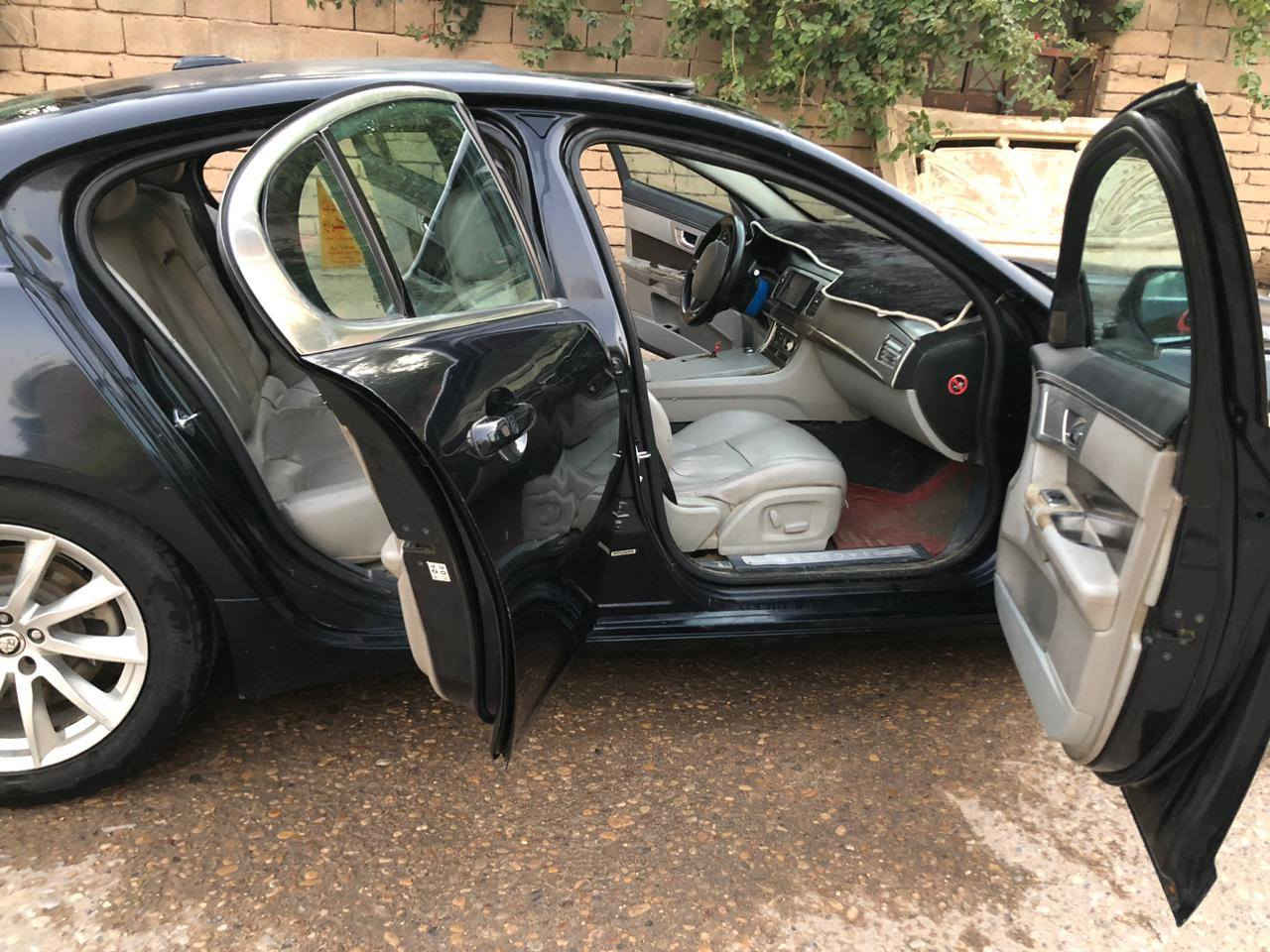 مكفوله من الكص وسعر بلاش
جاكور 2016 ادوات لون مميز 
سياره مكفوله من كصه وضربه 
متومه رقم بغداد سنويه ضايعه
مكينه وكير 2 ونص vvt مكفولات 
فتحه وشاشه وبصمه وويلات مميزه 
جاهزه من كلشي تحتاج لترتيبات
السعر 29 وبيها مجال كلش قليل
مكان السياره بصره قضاء المدينه
للتواصل والاتصال ***********
