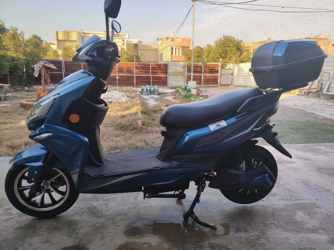 السلام عليكم دراجه شحن من مؤيد طياره موديل 25 بغداد الثعالبه شارع الكهرباء اتصال على الرقم ***********
