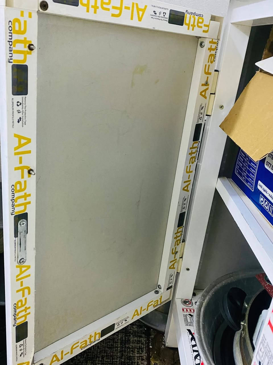 السلام عليكم
كاونتر للبيع مستخدم2 متر
نضيف كلش مابي لاكسر ولافطر ولازنجار صارله 5 اشهر مستخدم 
سنكي جناحين وملحق 
سعره 175 وبي مجال 
ماكني نجف ابوصخير حزب الدعوه 
***********
