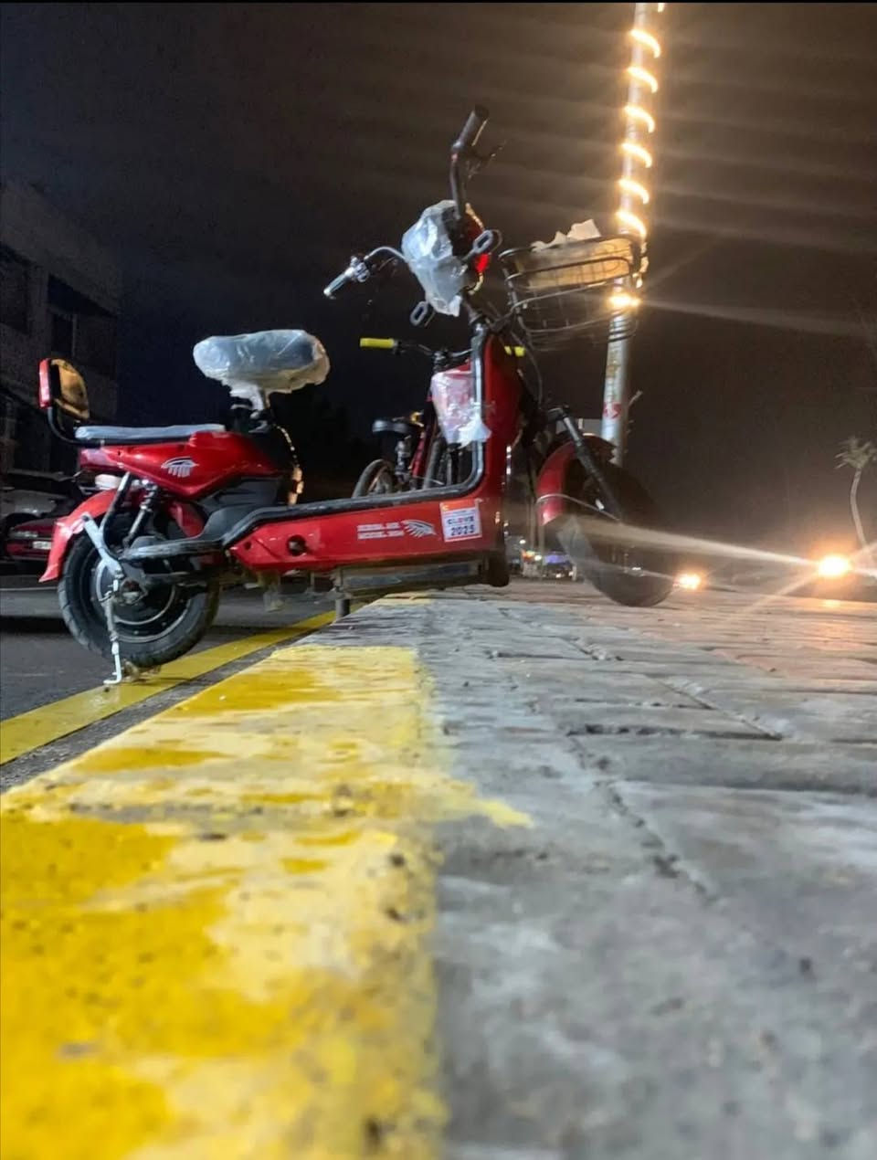 للبيع مطور شحن حجم 14 مطور شرط بطاريات جديدات مطور نظيف إشارة يمين يسار شغلت
4 بطاريات بصمه تشغيل عن بعد سويج2 3 سرع سعر مطور 250 بي مجال*********** واتساب
