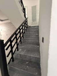 ايجارات سيديه 1شقه ارضيه غرفتين وصاله ومطبخ وصحيات وكراج وحديقه ٦٥٠ بل...