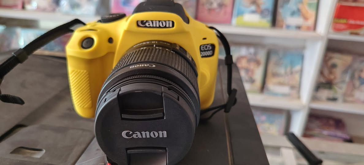 للبيع او مراوس بموبايل جديدة مامستعملة ملحقات كامله ***********
