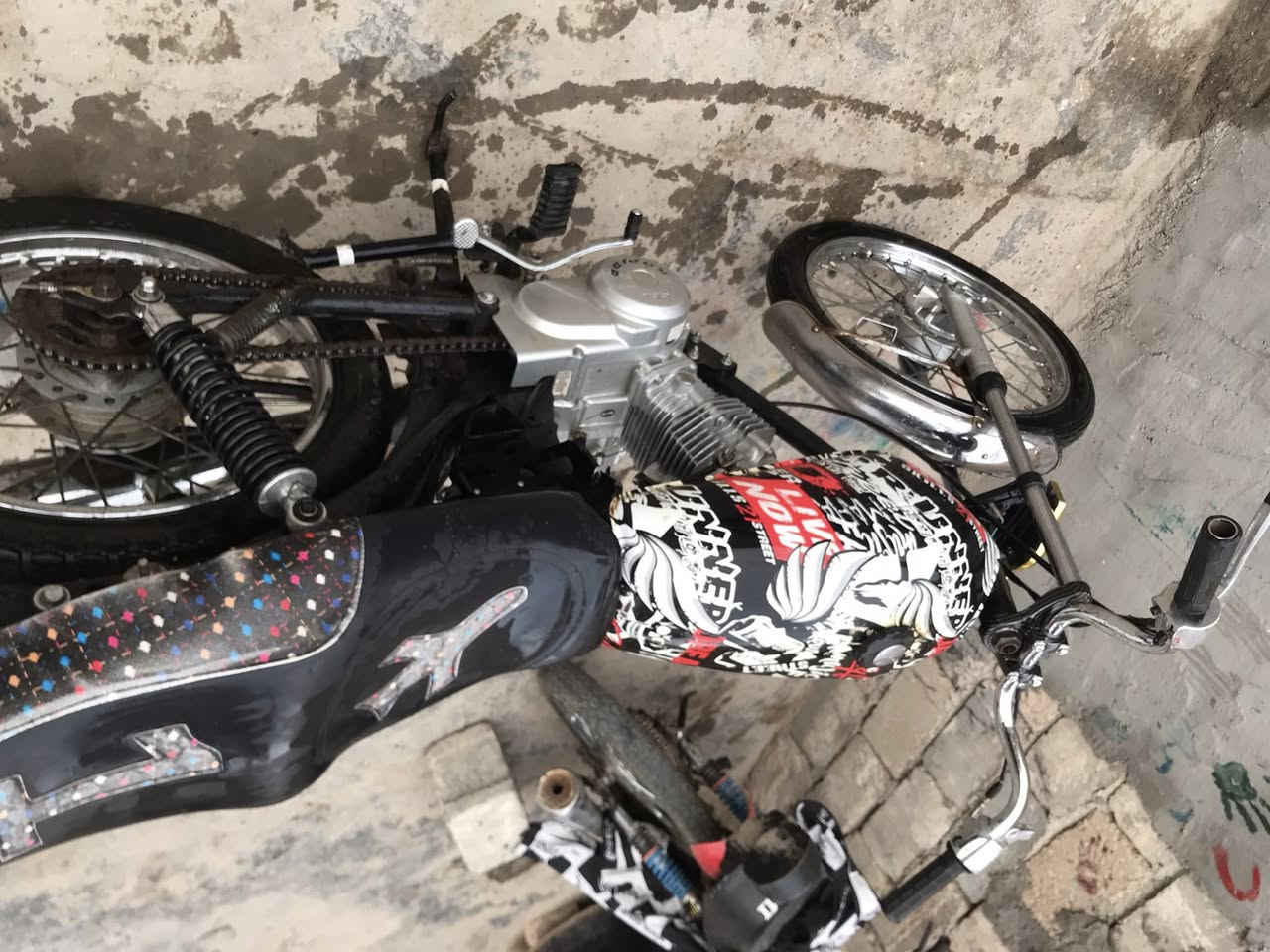 سلام عليكم نامه شلامجه موديل 23 اوراق سكنر محرك 26 رابيدو السعر 450 مكاني بابل الاسكندريه ***********
