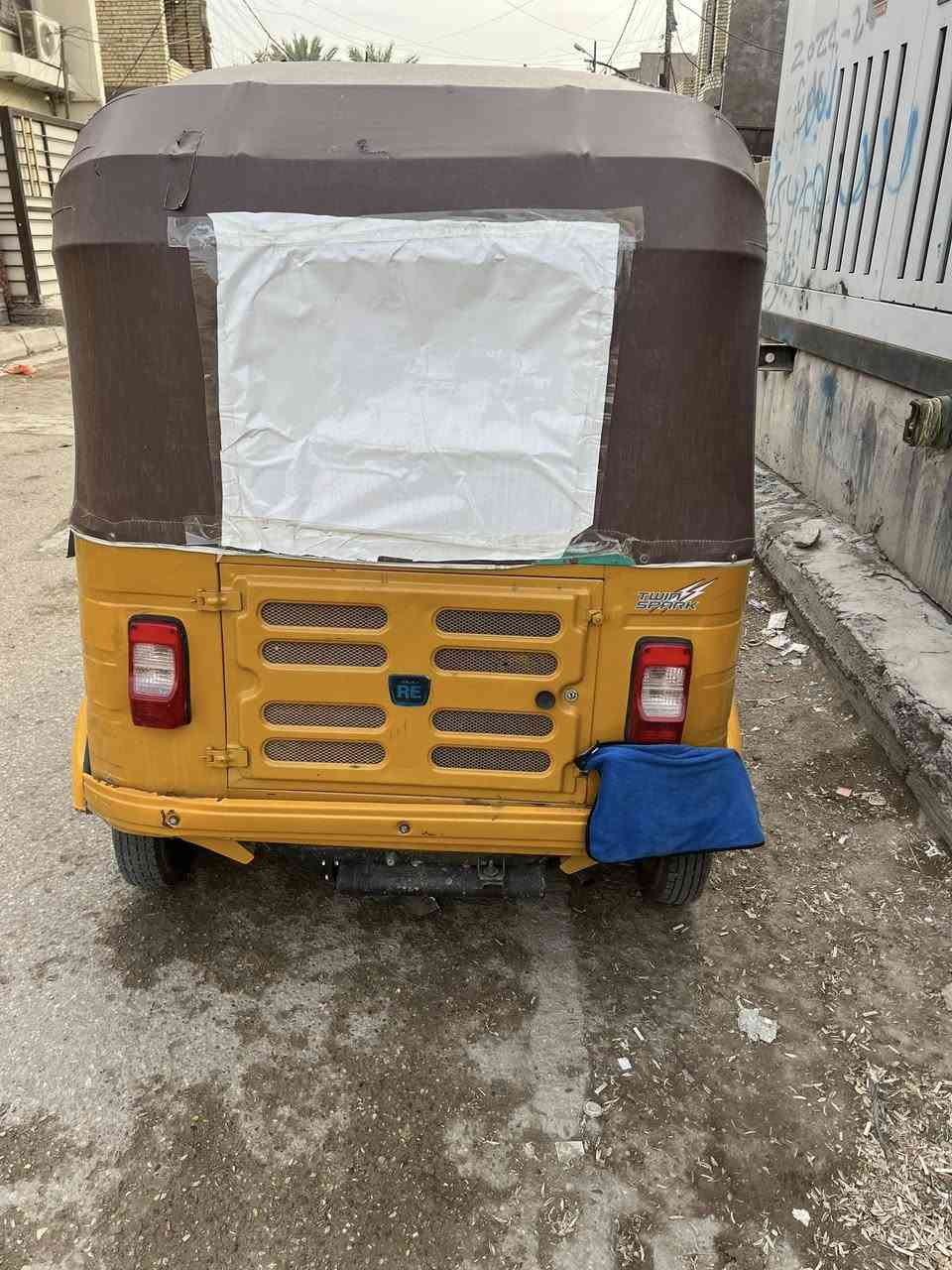 تكتك البيع 2020/10 بلاديه بسمي رقم الانكليزي تجفيت جديد دوس مامعمره بعدهن ع خياسهن  مكان بغداد الكماليه 
السعر 7/200وبيهه مجال 
***********
