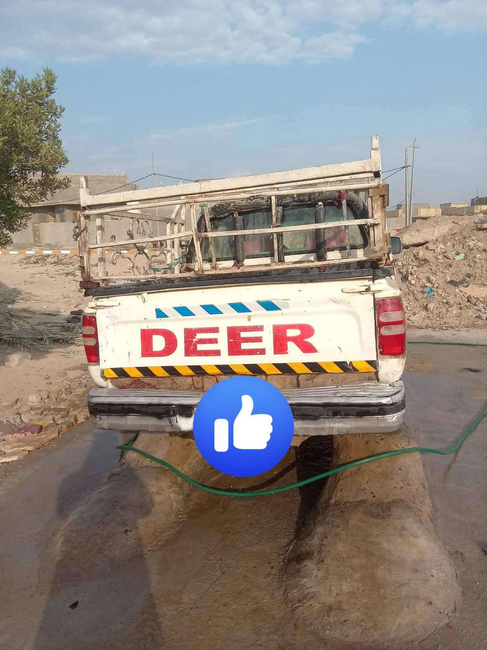 سيارة دير 2007 مكفولة من كلشي سنويه ل27 
السعر 30 ورقه وبيها مجال قليل 
العنوان الديوانية البدير
للاتصال ***********
