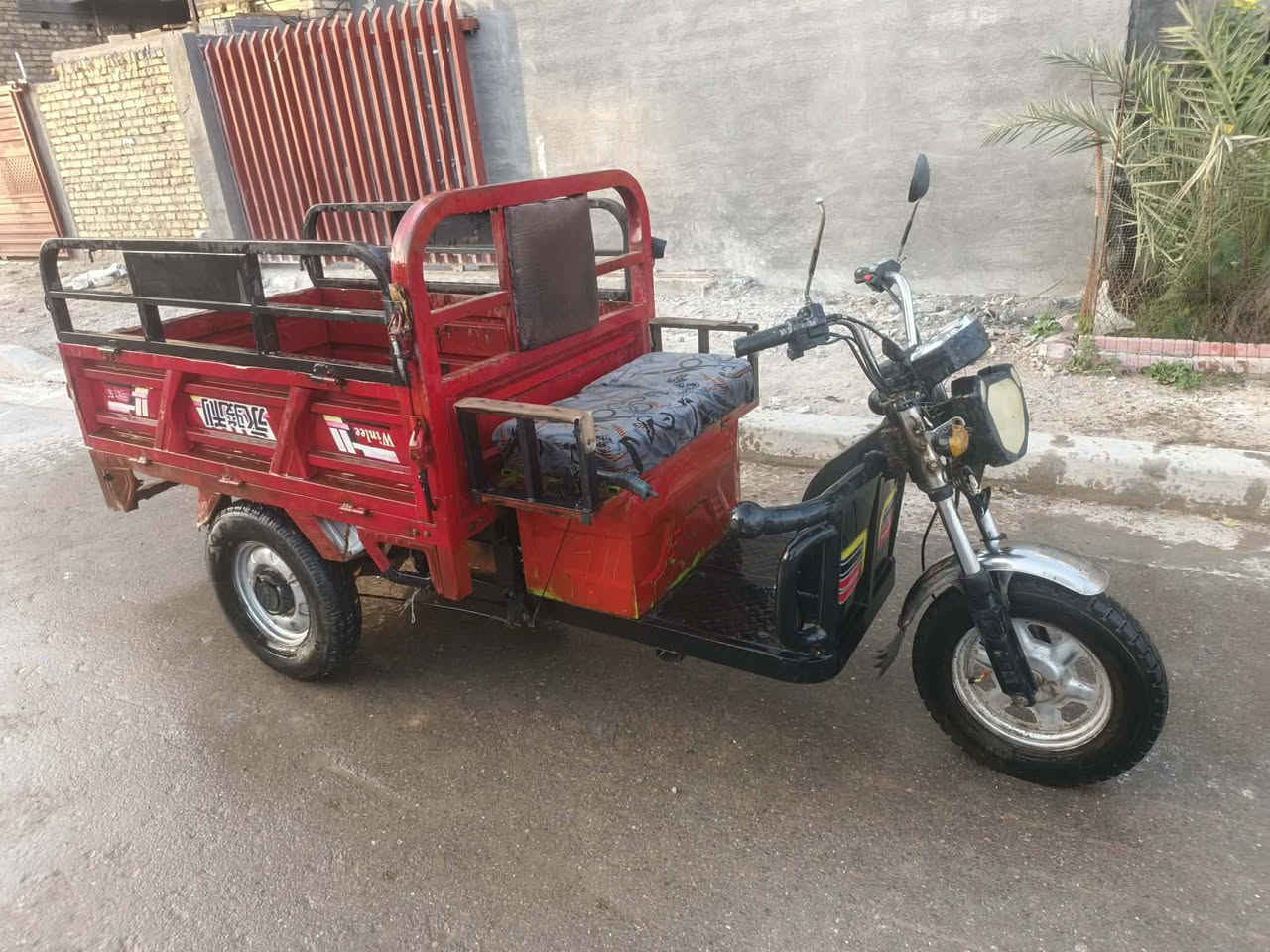 السلام عليكم ستوته شحن جاهزه بس بطاريات ضعيه
السعر 550 وبيه مجال للشراي
مكاني الطارميه شارع التدبير
رقمي  ***********
       ***********
