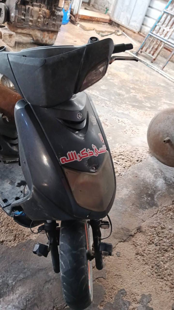 سكنس نثيه جاهزه بس عوزه كابريتر اصليه ابيع كوم حديد 250
***********الزعفرانيه
