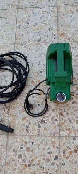 سلام عليكم فاره قسل البيع شقاله البيع في البصره الزبير سعر ٨٠ بيه مجال قليل رقم الهاتف ***********
