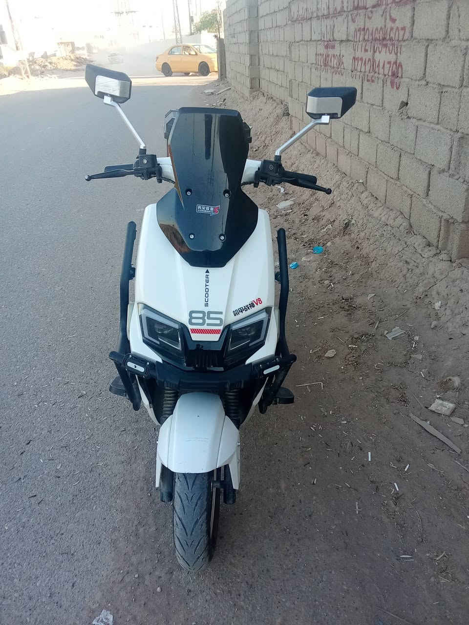 اسلام عليكم دراجة شحن 6بطاريات استخدم قليل لسعر 750بعقوبة الجديدة لاتصال ***********
