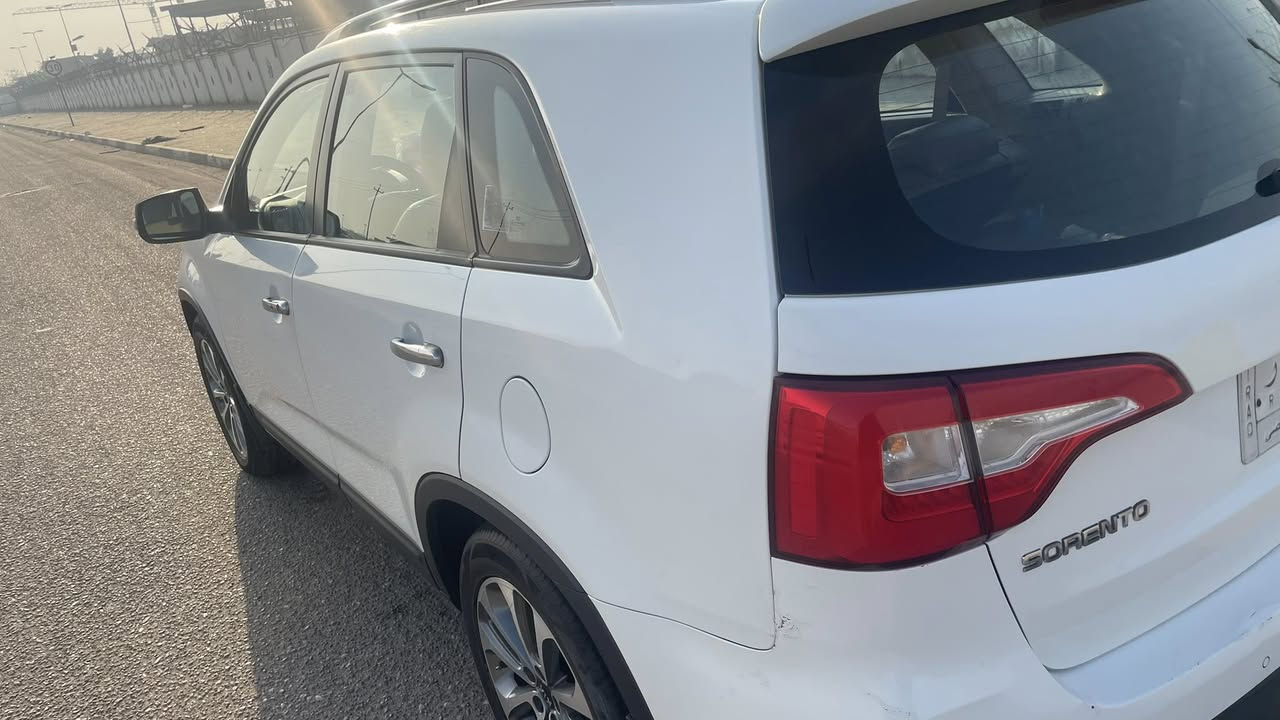 سورنتو  2014
محرك 4 سلندر 

خليجي باسمي رقم بصرة 

تشغيل بصمه 

بصمات بالباب  

قطع تبريد 3

نص باب السائق  مصبوغ 

كشن كهربائي

كشنات جلد 

اشارة ترحيب

ويل كب 

لدات خلفيه 

مراية شفط 

اشاره بالمري 

حساسات 

كامره خلفيه 

تحكم ستيرن 

تحكم سرعه 

بردات بلاد 

السعر 167$

***********
