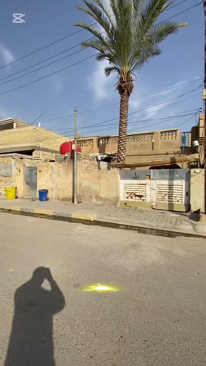 دار للبيع بسعر قطعه 🔺 200م على ساحه .. منطقة بغداد الحسينيه الجريخي 💥 سعر 95 وبي مجال .. طابو ملك صرف .. للاستفسار والاتصال ***********
