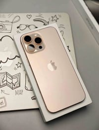 آيفون ١٦ برو ماكس • ٢٥٦ • بطارية ٩٥٪