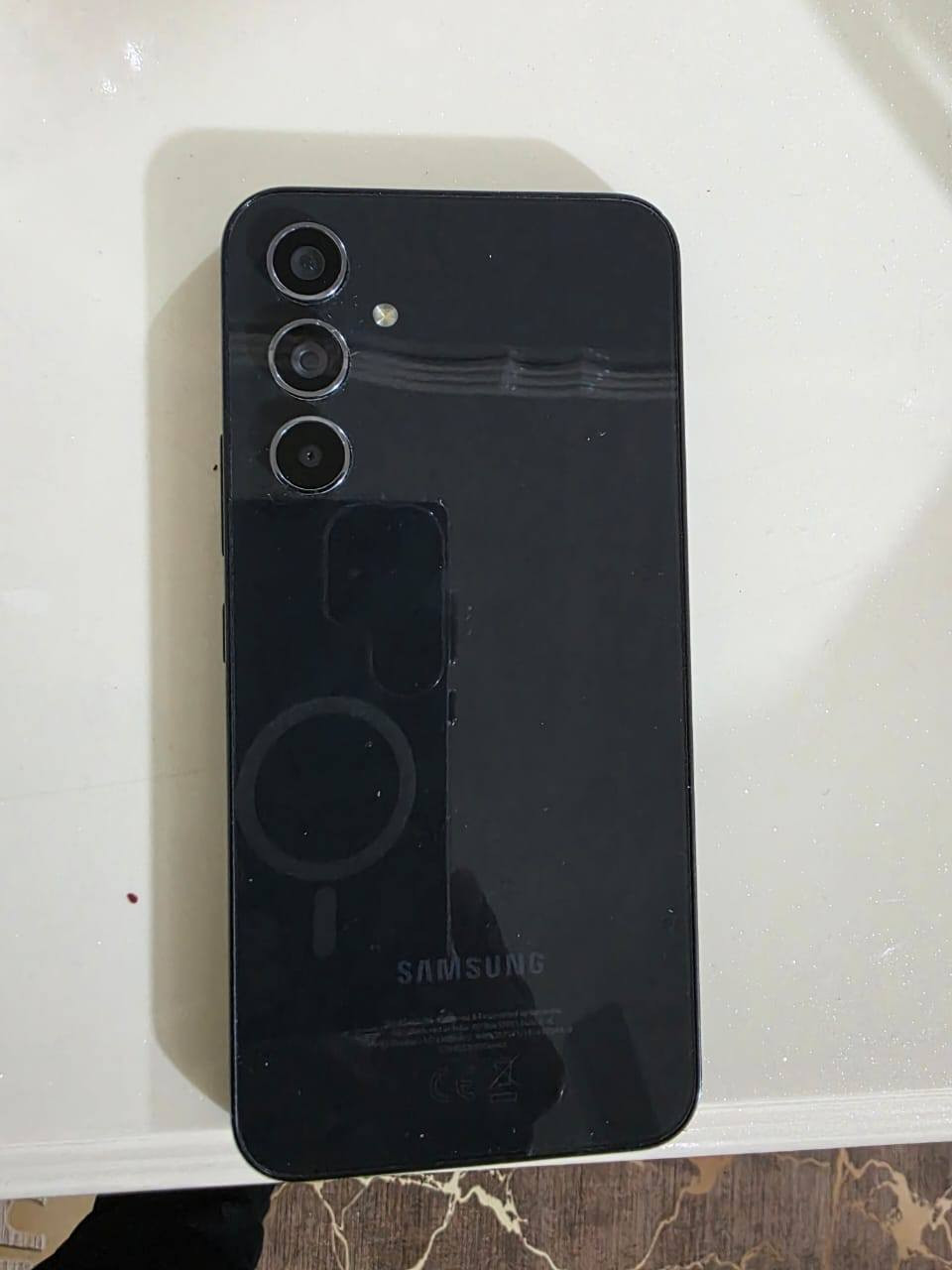 سلام عليكم عدي جهاز سامسونكA54 ذاكرة 256نضيف ما مصلح جهاز نضيف كلش مال بيت مكان بغداد جديده هاذ رقمي *********** واتساب متواجد
