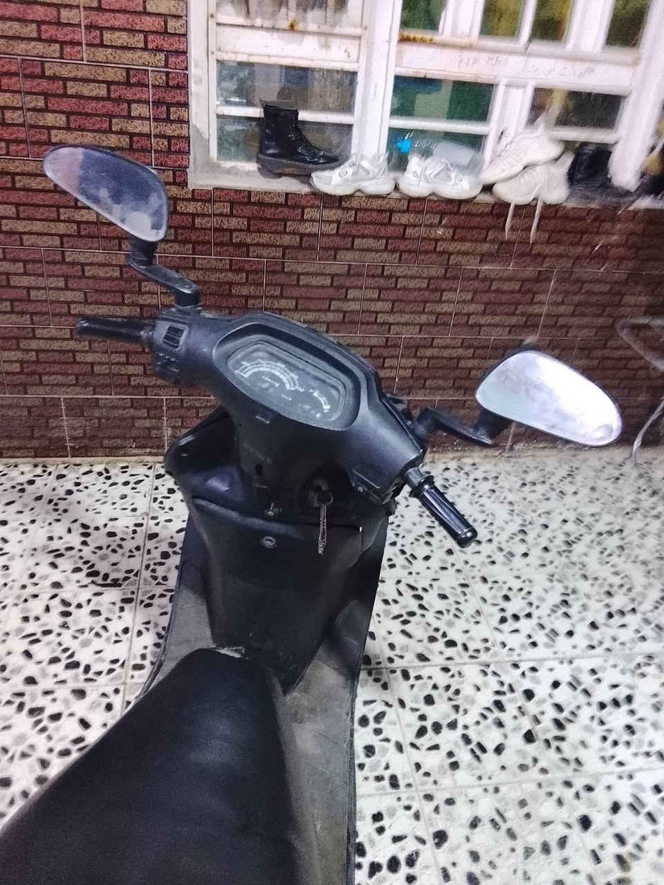 السلام عليكم سبيسي مفتوحه رايمر مكينه ناعمه معدل ١٠٠ خرسه ماتسمع صوتها السعر ٥٥٠ وبيها مجال مكانها حي الحكيم ***********
