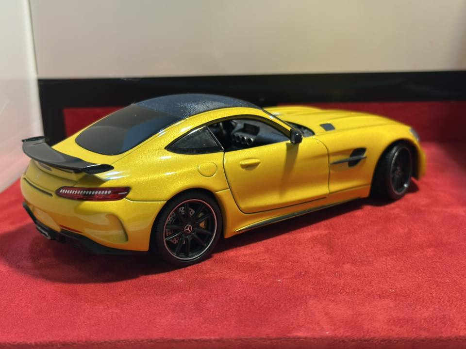 Mercedes amg GT R 1/24 💛
شركه ويلي


**إذا كنت صاحب هذا الإعلان وتريد حذفه لأي سبب، رجاءا أرسل رسالة إلى الدعم الفني**