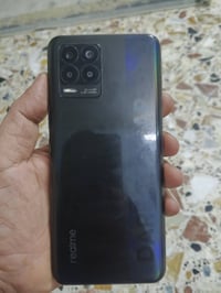 ريلمي 8 • ١٢٨/٨+٤ • نضيف